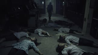Dead girls in an abandened arcade